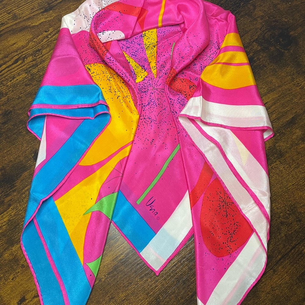 VTG Colorful Vera Abstract Pattern Scarf - Picture 2 of 4
